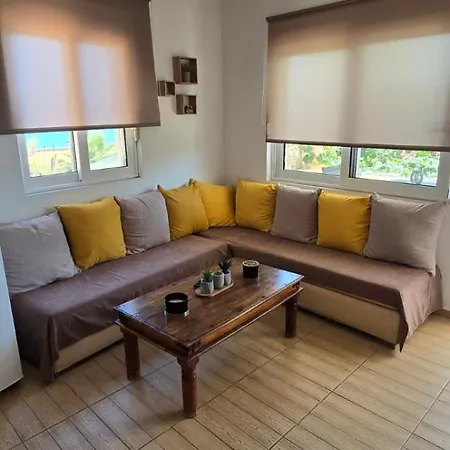Tatil Evi Despoina's Maisonette At Rafaella Kokkónion