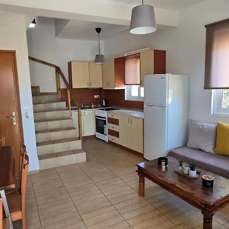 Tatil Evi Despoina's Maisonette At Rafaella Kokkónion