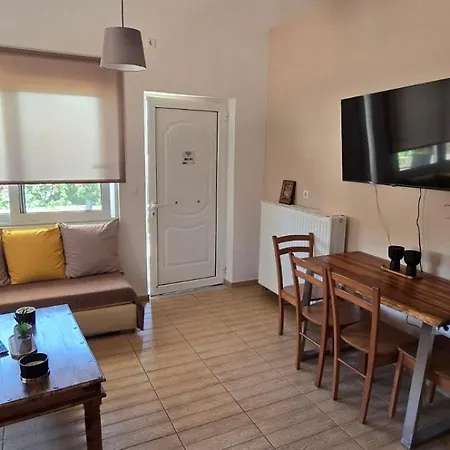 Despoina's Maisonette At Rafaella Nyaraló