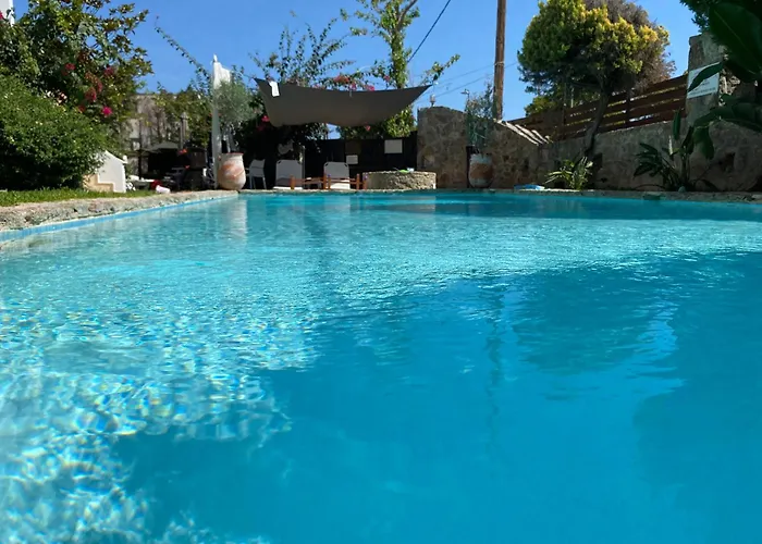 Casa de Férias Despoina's Maisonette At Rafaella Kokkónion